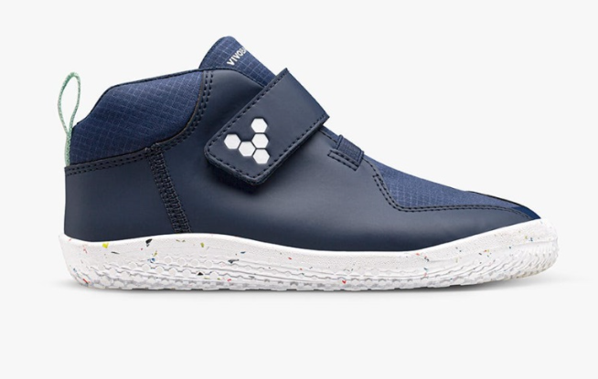 
Cum am descoperit &icirc;ncălțămintea Vivobarefoot care m-a făcut să simt libertatea mersului natural &icirc;n fiecare zi